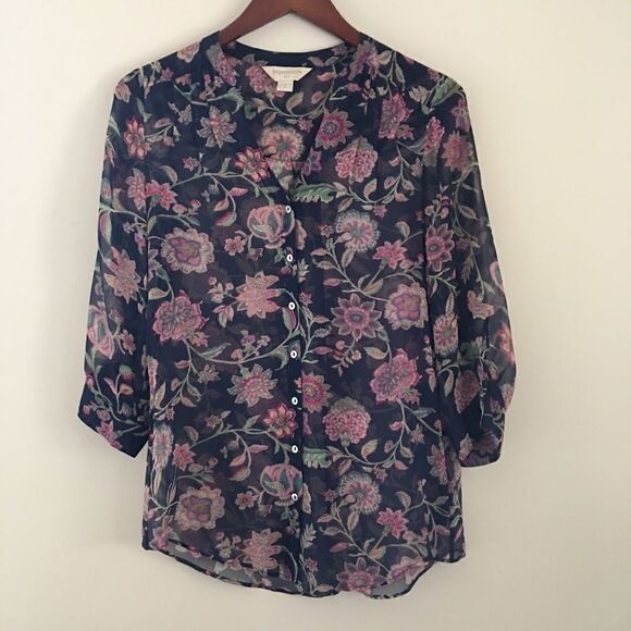 Monsoon sheer silk floral 3/4 sleeve top | Size 4 - Picture 2 of 8
